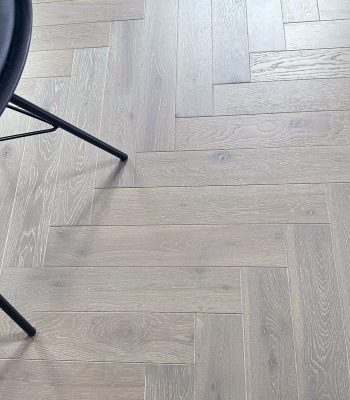 Winsor Grey Oak Herringbone, Brushed & UV Oiled - 90mm x 15mm Engineered Parquet Wood Floor