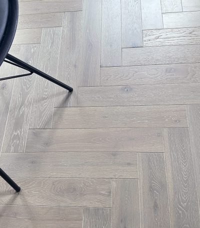 Winsor Grey Oak Herringbone, Brushed & UV Oiled - 90mm x 15mm Engineered Parquet Wood Floor