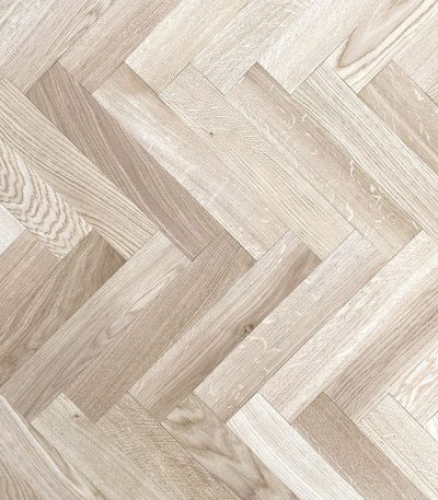 Unfinished Oak Herringbone - 70mm x 22mm x 350mm Solid Parquet Wood Flooring
