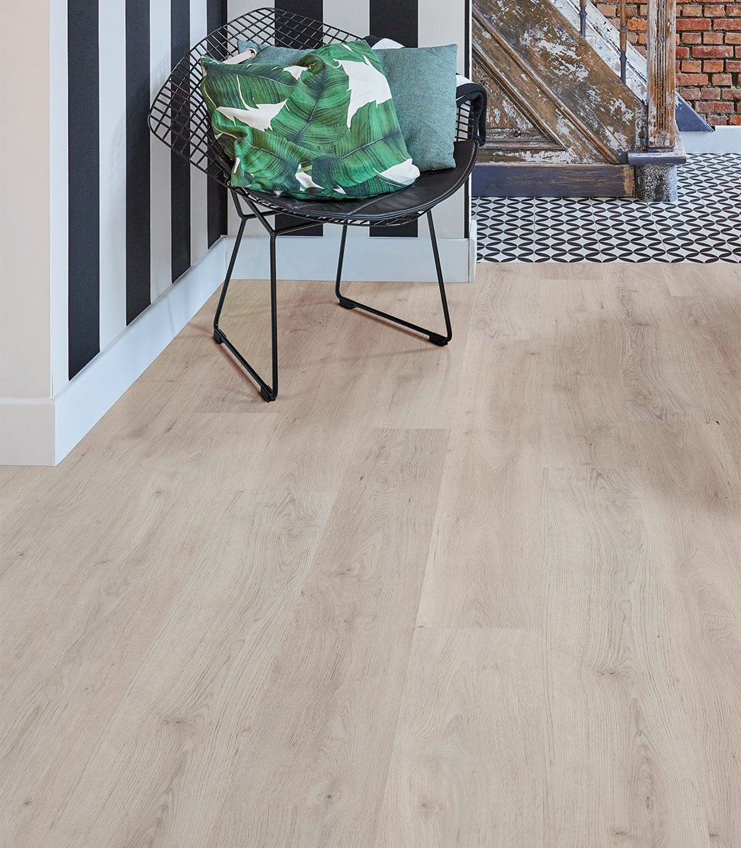 Välinge G5 Winter Bianco Plank, 6.5mm - SPC Rigid Core Click system Vinyl Flooring Välinge G5 Winter Bianco Plank, 6.5mm - SPC Rigid Core Click system Vinyl Flooring
