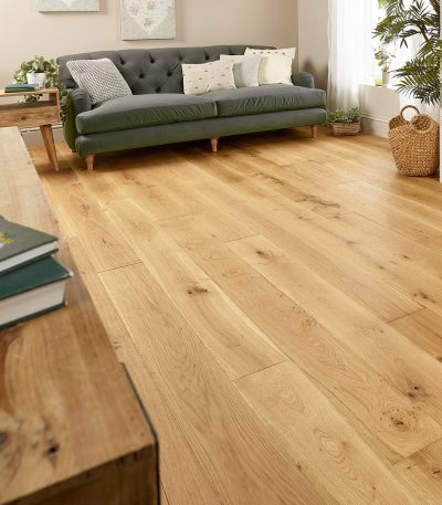 Classic Oak Plank, Brushed & Hard Wax Oiled - 190mm x 20mm Engineered Wood Flooring