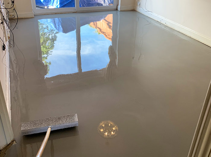 Self Levelling Compound Application