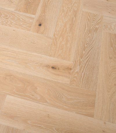 Natural Whitewashed Oak Herringbone, Brushed & UV Lacquered - 150mm x 14mm Engineered Click Parquet Wood Flooring