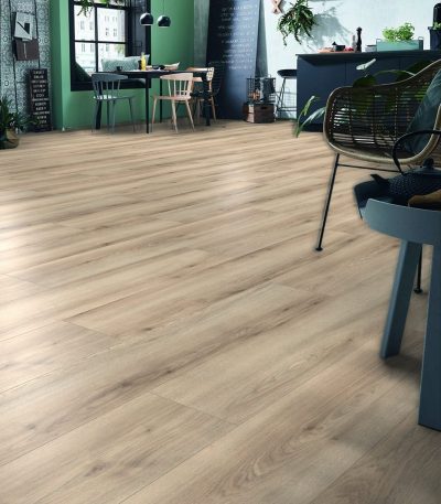 Broxbourne Oak Plank, 12mm - Click Laminate Flooring