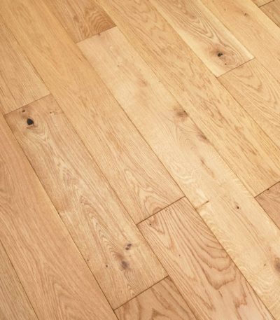 Classic Oak Plank, Brushed & Oiled - 125mm x 18mm Solid Wood Flooring